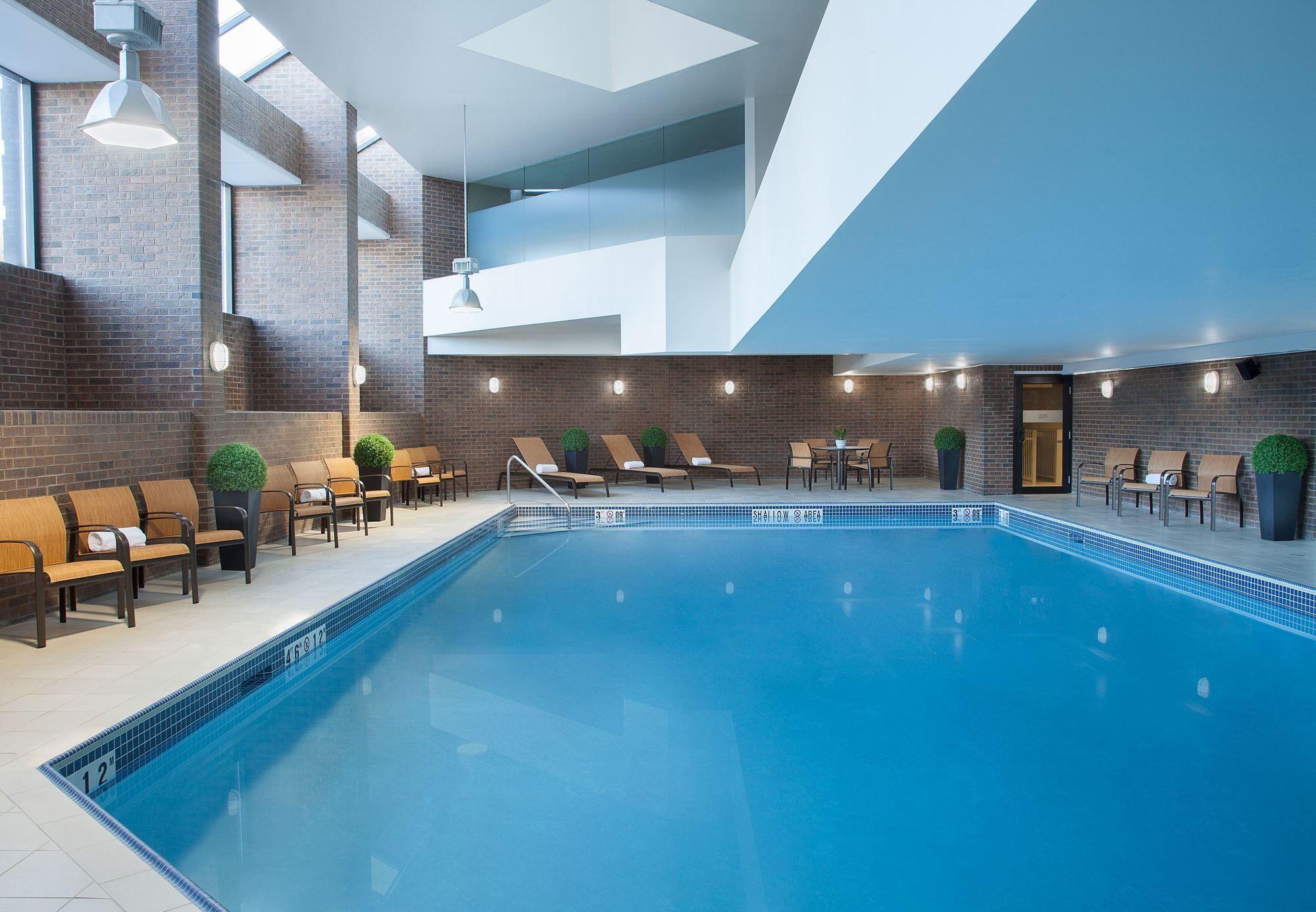 Courtyard By Marriott Toronto Northeast/Markham Exterior photo